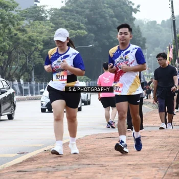 Runner Photo 8269185