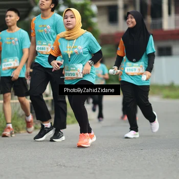 Runner Photo 8269376