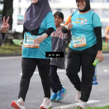 Runner Photo 8269438