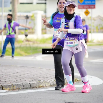 Runner Photo 8269476