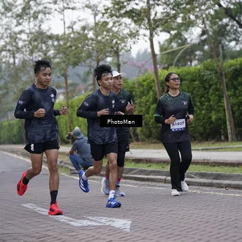 Runner Photo 8269731