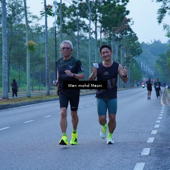 Runner Photo 8269839
