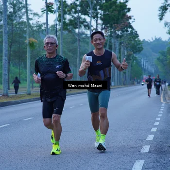 Runner Photo 8269906