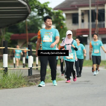 Runner Photo 8270008