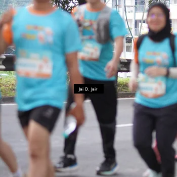 Runner Photo 8270011