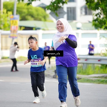 Runner Photo 8270029