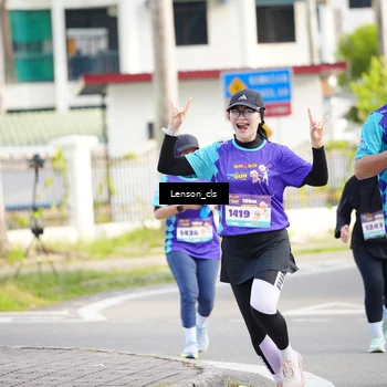 Runner Photo 8270065