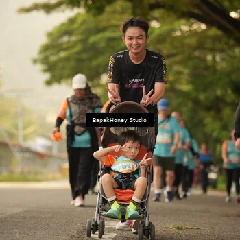 Runner Photo 8270076