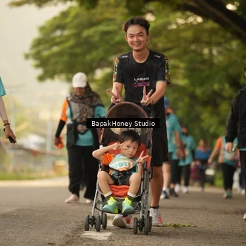 Runner Photo 8270087