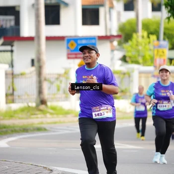 Runner Photo 8270104