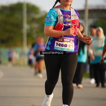 Runner Photo 8270116