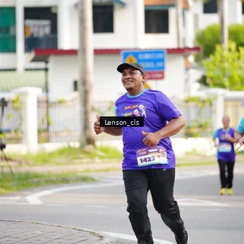 Runner Photo 8270120