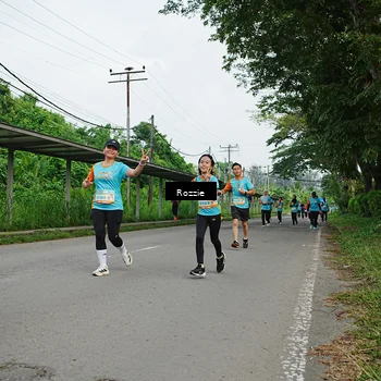 Runner Photo 8270200