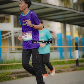 Runner Photo 8270222