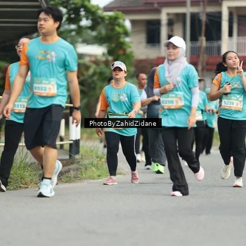 Runner Photo 8270240