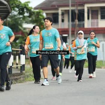 Runner Photo 8270245