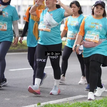 Runner Photo 8270249