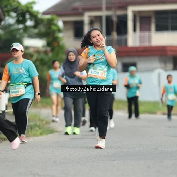 Runner Photo 8270251