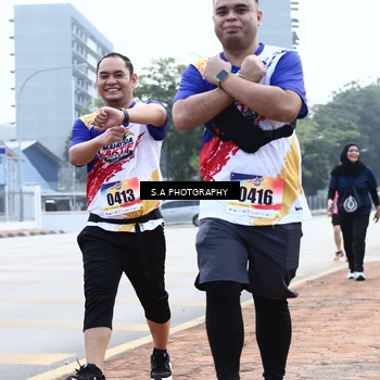 Runner Photo 8270280