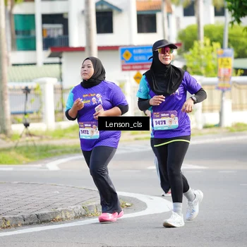 Runner Photo 8270306