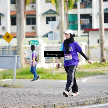 Runner Photo 8270317