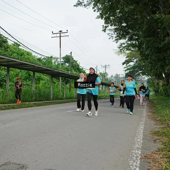 Runner Photo 8270338