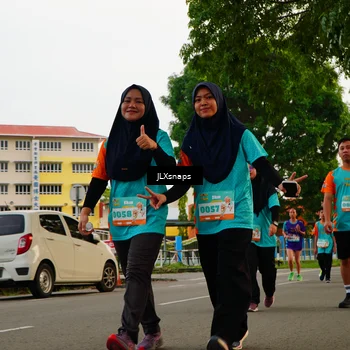Runner Photo 8270353