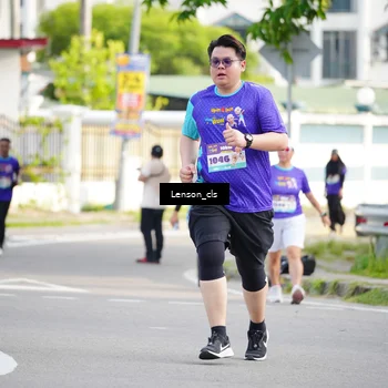 Runner Photo 8270359