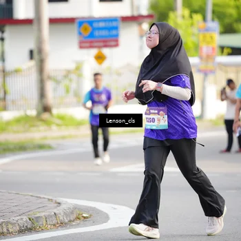 Runner Photo 8270362