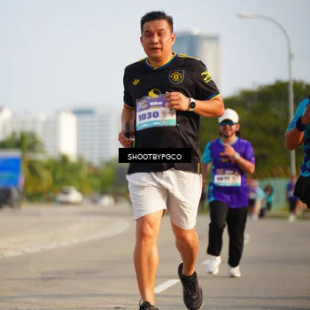 Runner Photo 8270365
