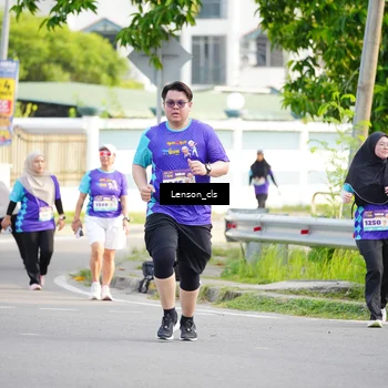 Runner Photo 8270373