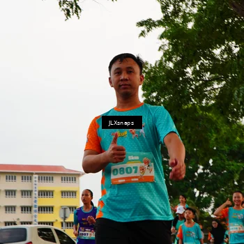 Runner Photo 8270377