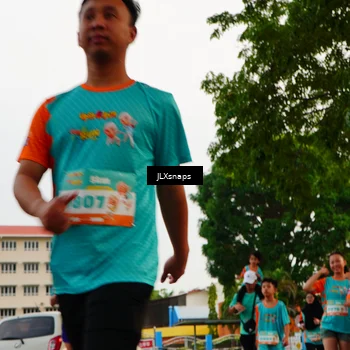 Runner Photo 8270388