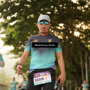 Runner Photo 8270450
