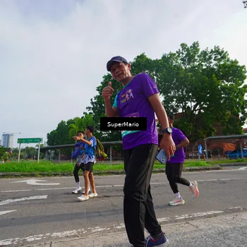 Runner Photo 8270468