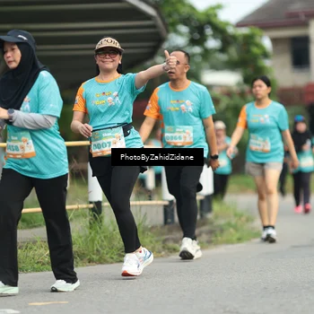 Runner Photo 8270474