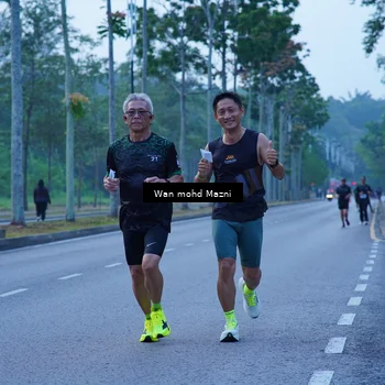 Runner Photo 8270488