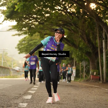 Runner Photo 8270525