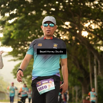 Runner Photo 8270558