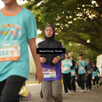Runner Photo 8270717