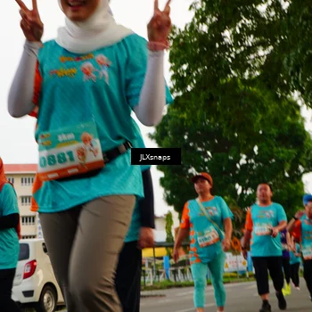 Runner Photo 8270738
