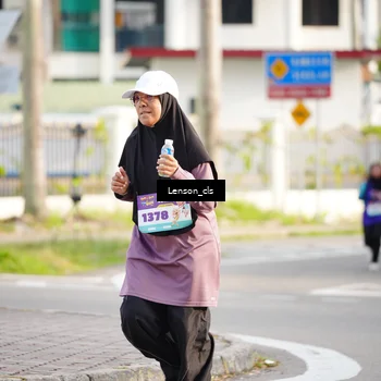 Runner Photo 8270742