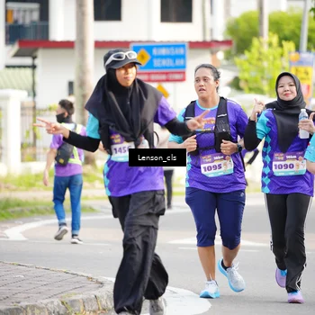 Runner Photo 8270749