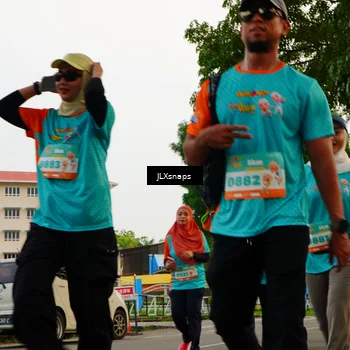 Runner Photo 8270774