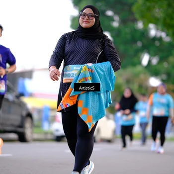Runner Photo 8270825