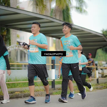 Runner Photo 8270845