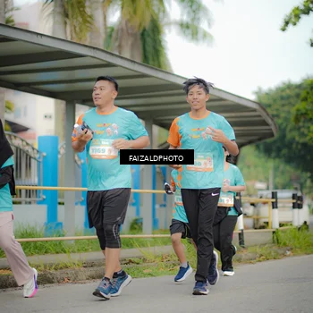 Runner Photo 8270850