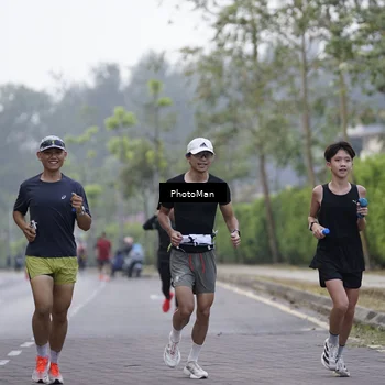 Runner Photo 8270857