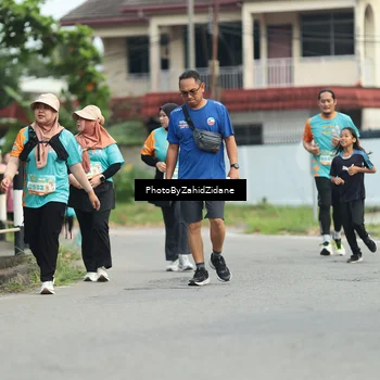 Runner Photo 8270879