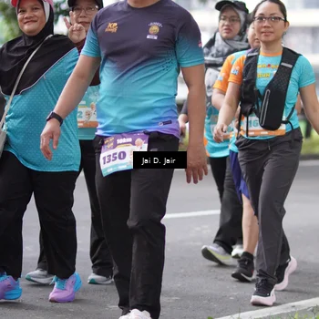 Runner Photo 8270900